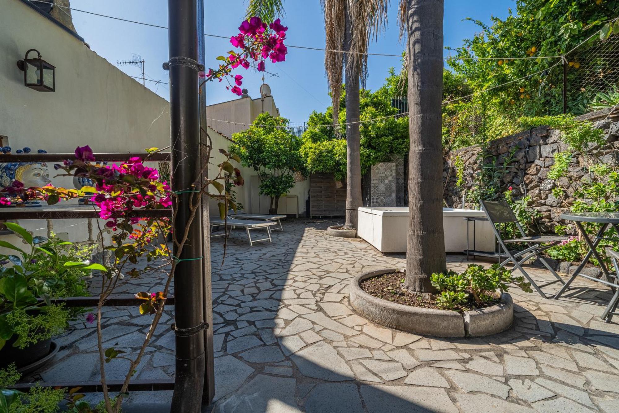 Casa Scala Hotell Acireale Eksteriør bilde