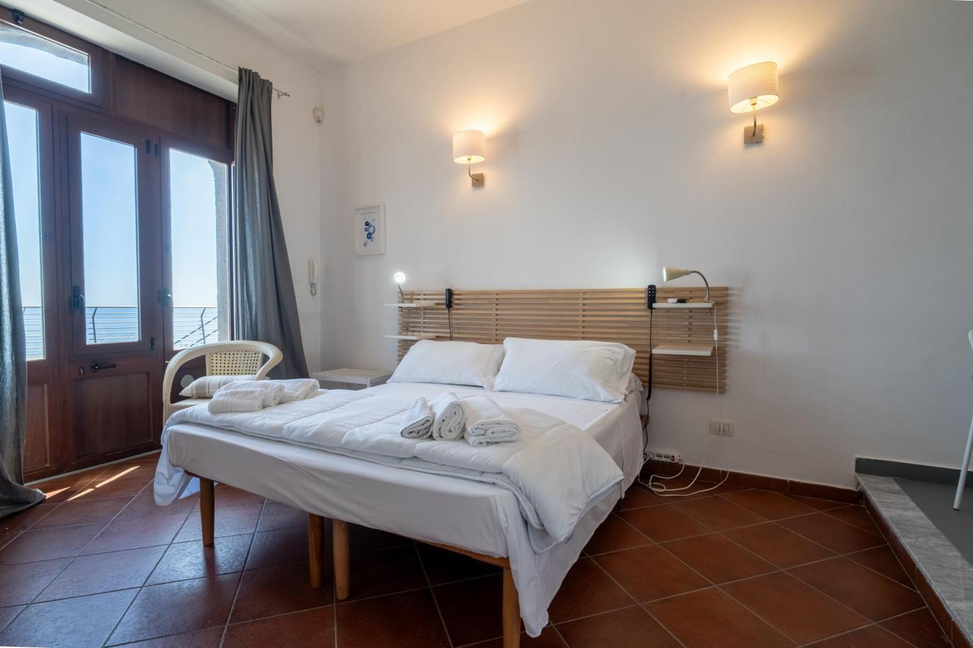 Casa Scala Hotell Acireale Eksteriør bilde